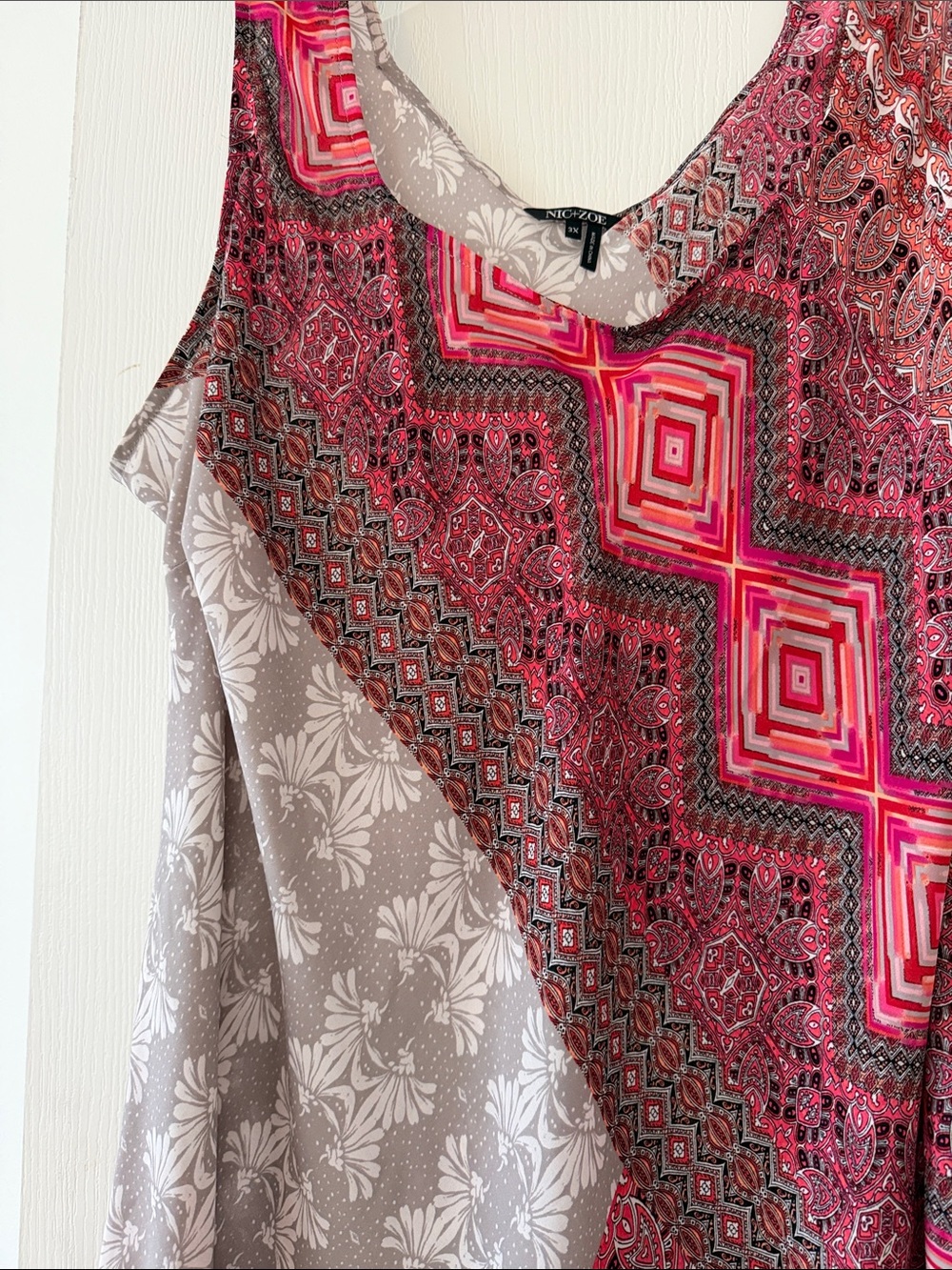 NIC+ZOE Pink and Taupe Mixed-Print Sleeveless Tank - Picture 3 of 4